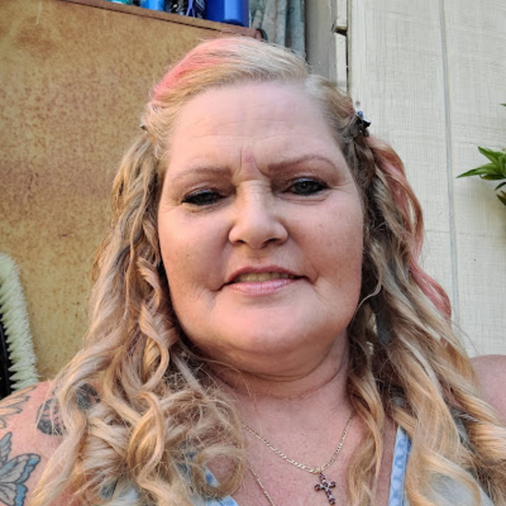 Meet your Posher, Renee